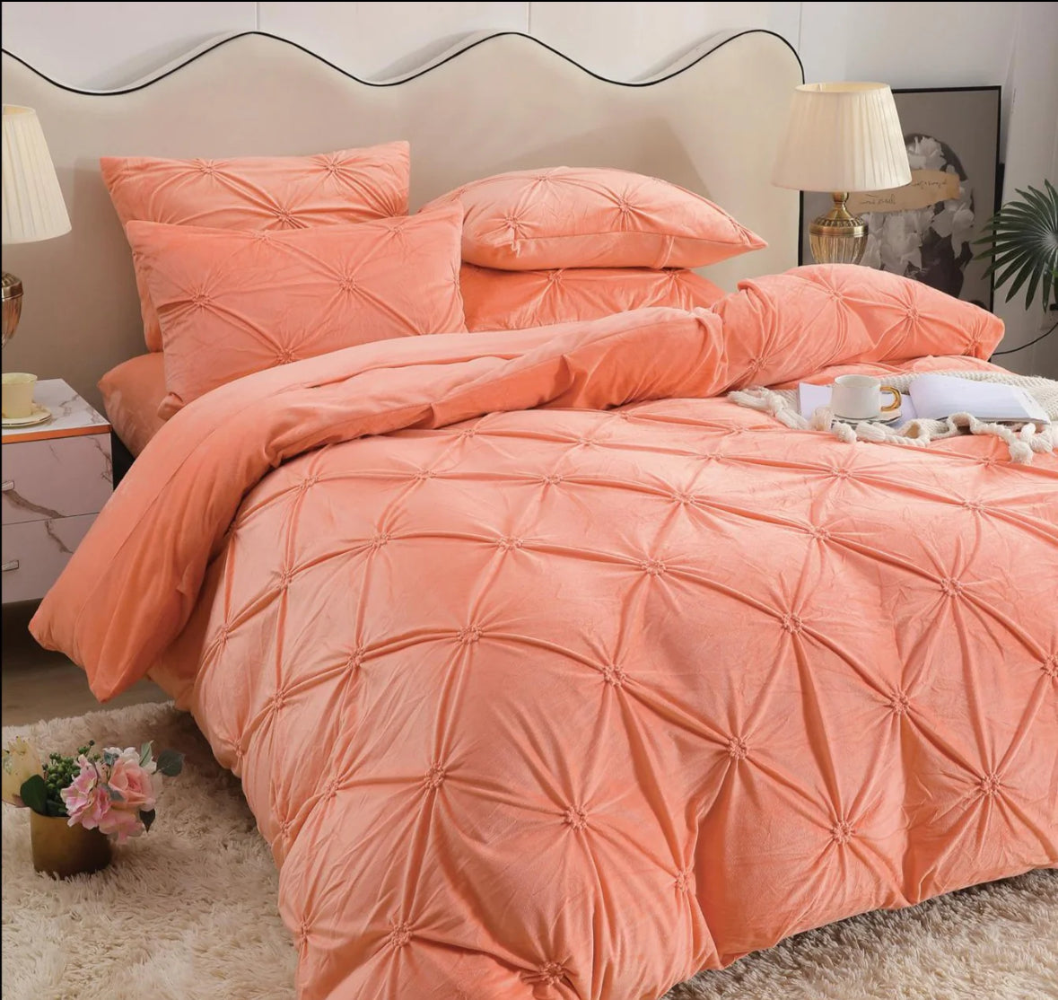 Lenjerie Premium tip Catifea cu Pliuri Brodate
