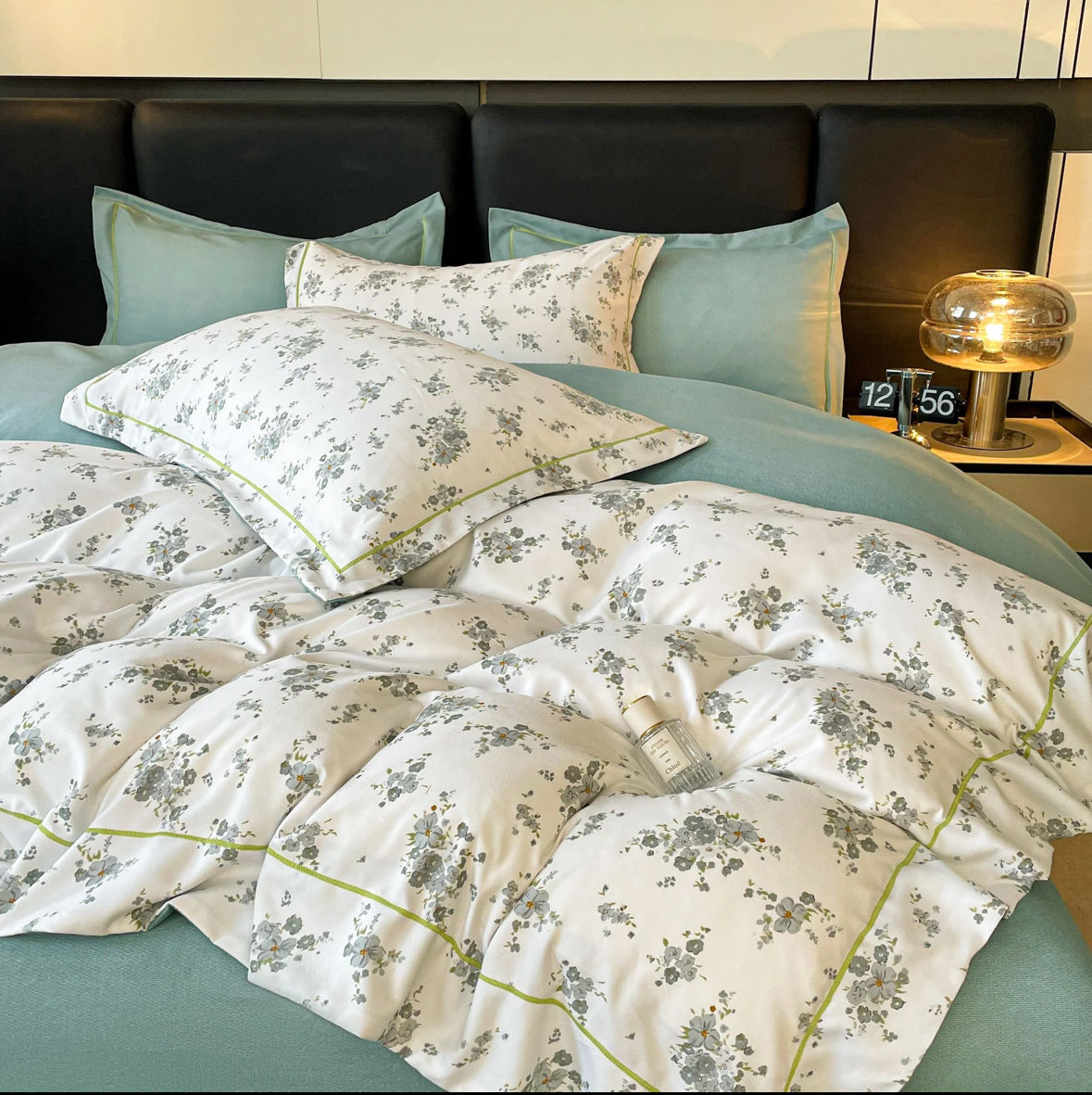 Eleganta Florala-Set Lenjerie de Pat 6 Piese Moale si Confortabil