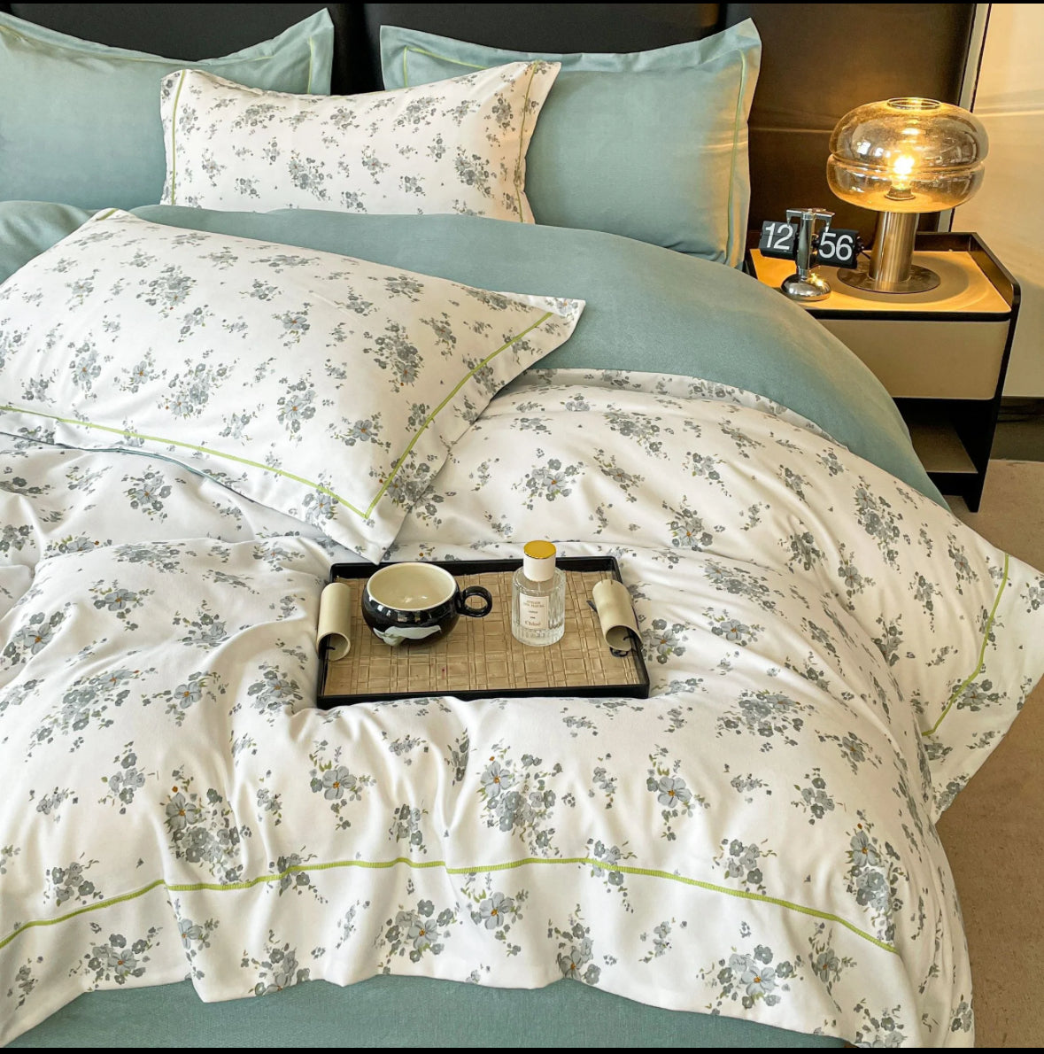 Eleganta Florala-Set Lenjerie de Pat 6 Piese Moale si Confortabil