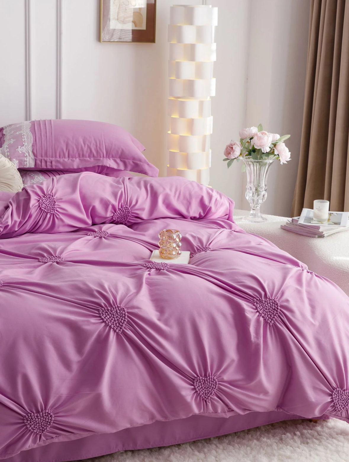 Lenjerie de Lux tip Jacquard Satinat cu pliuri brodate,6 Piese