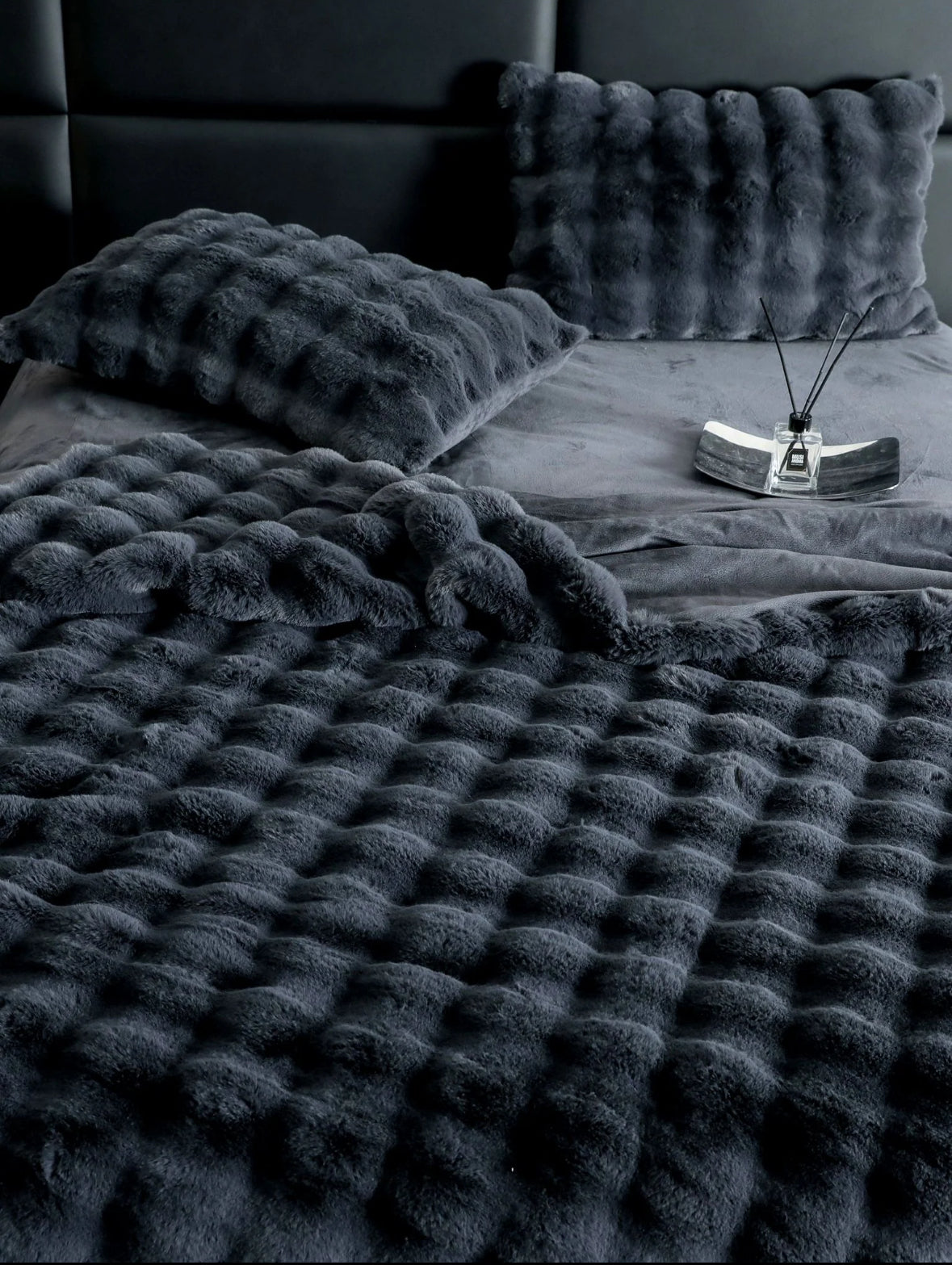 Lenjerie PREMIUM imitatie blana de iepure,6 piese