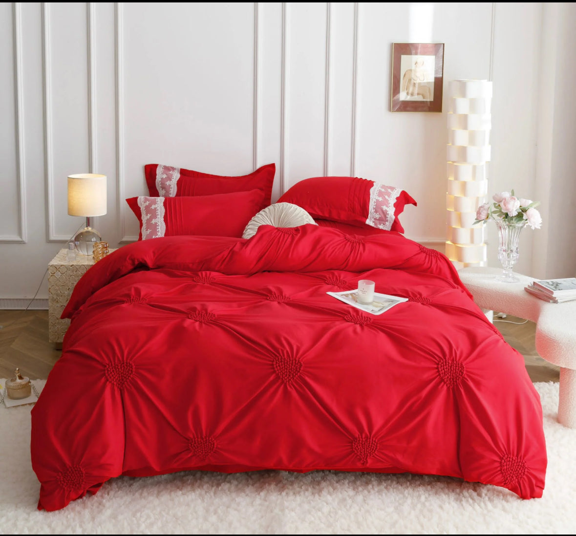 Lenjerie de Lux tip Jacquard Satinat cu pliuri brodate,6 Piese
