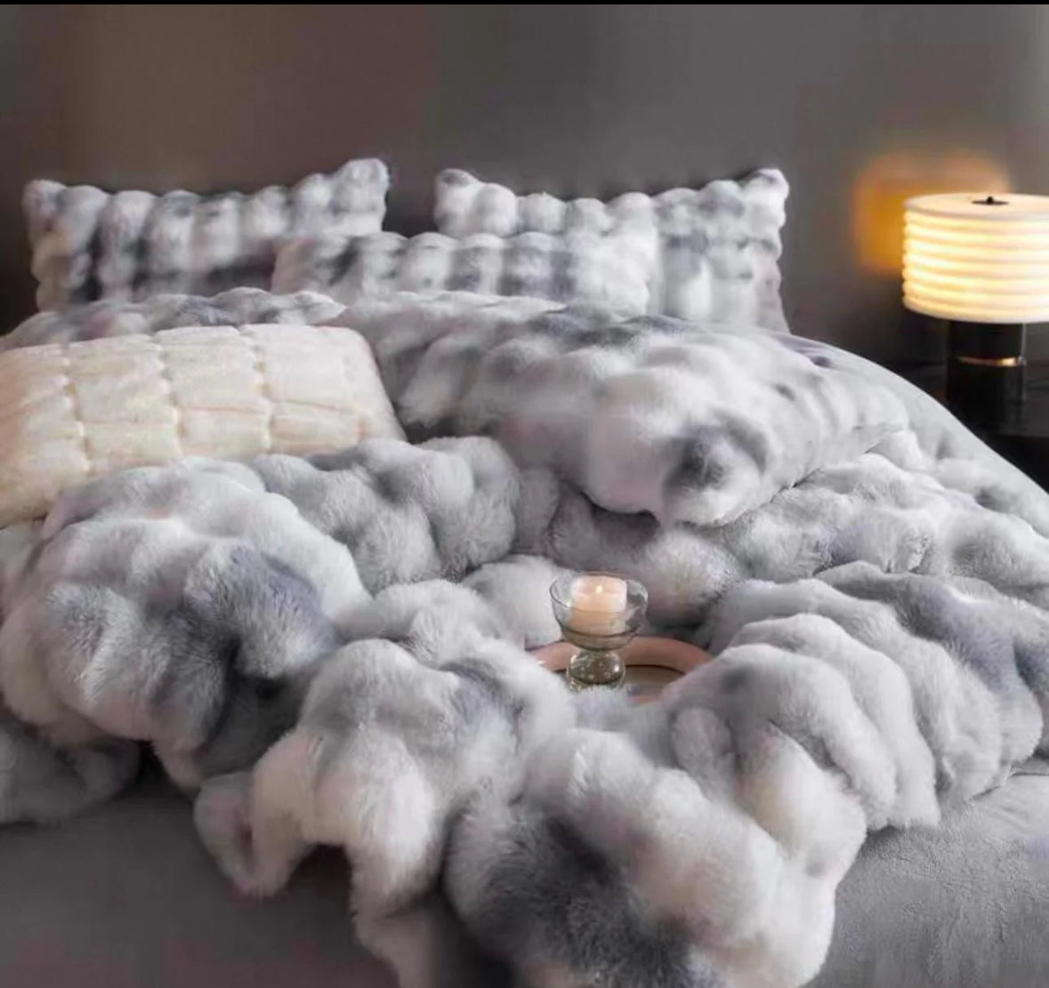Lenjerie PREMIUM imitatie blana de iepure,6 piese