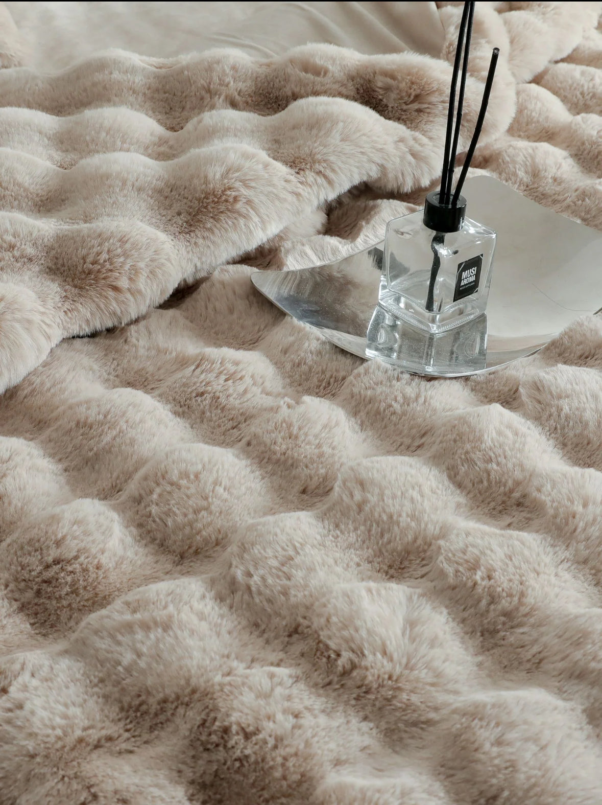Lenjerie PREMIUM imitatie blana de iepure,6 piese