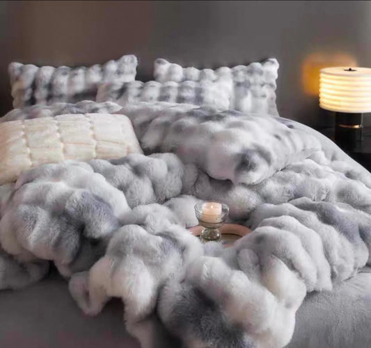 Lenjerie PREMIUM imitatie blana de iepure,6 piese