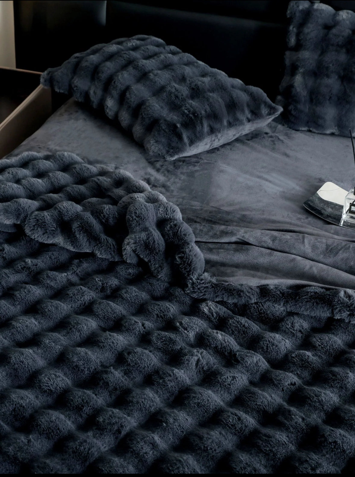Lenjerie PREMIUM imitatie blana de iepure,6 piese
