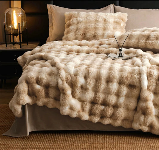 Lenjerie PREMIUM imitatie blana de iepure,6 piese