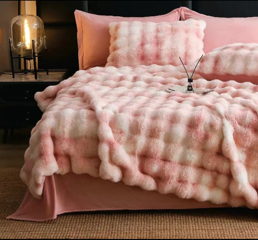 Lenjerie PREMIUM imitatie blana de iepure,6 piese